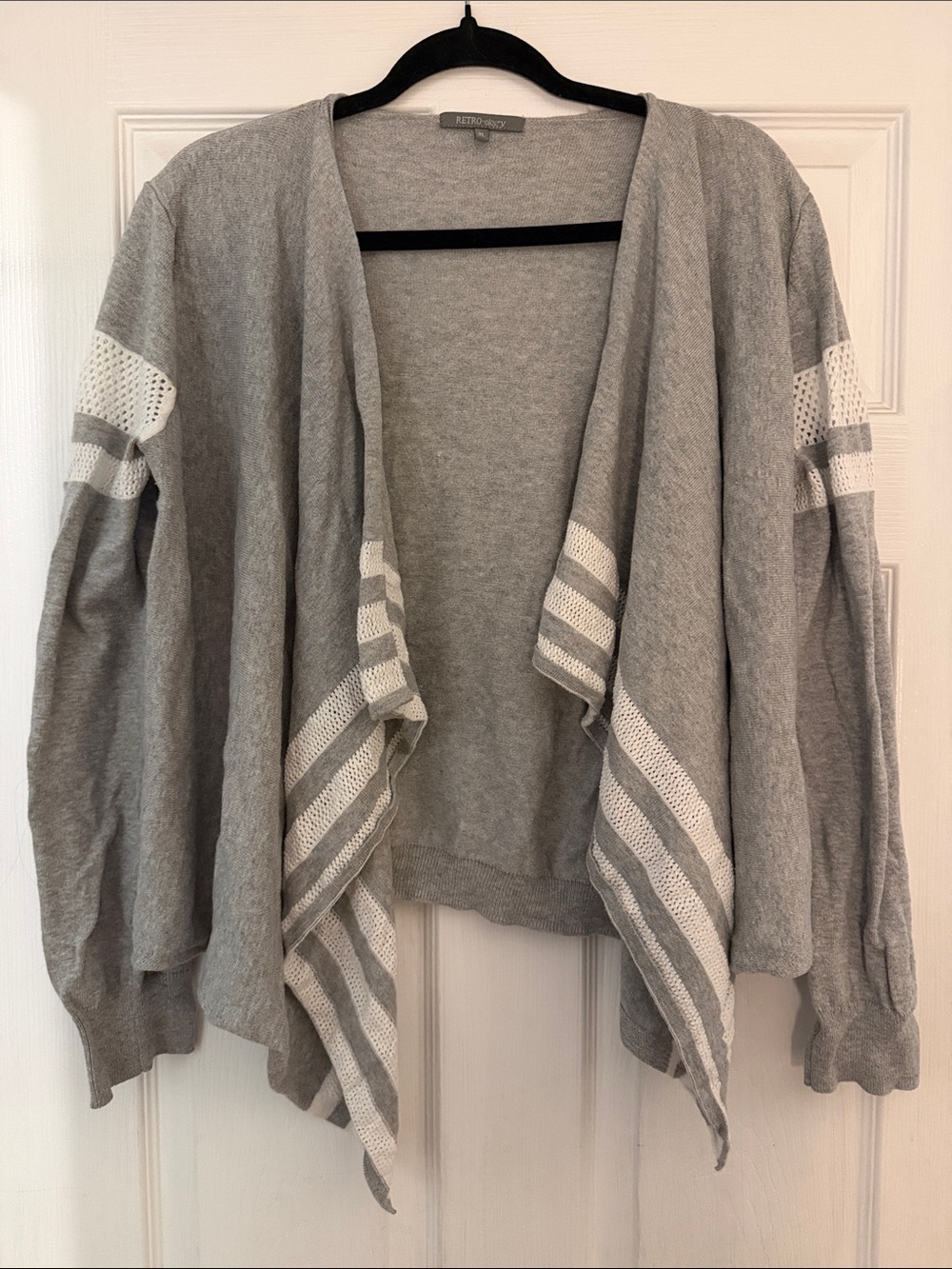 Light Gray Open-Front Knit Cardigan with White Stripe Detail